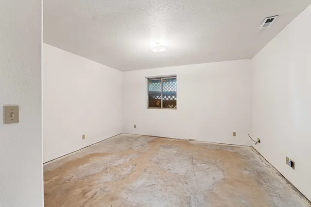 $895,000 | 1702 Eastside Road, Priest River, ID 83856