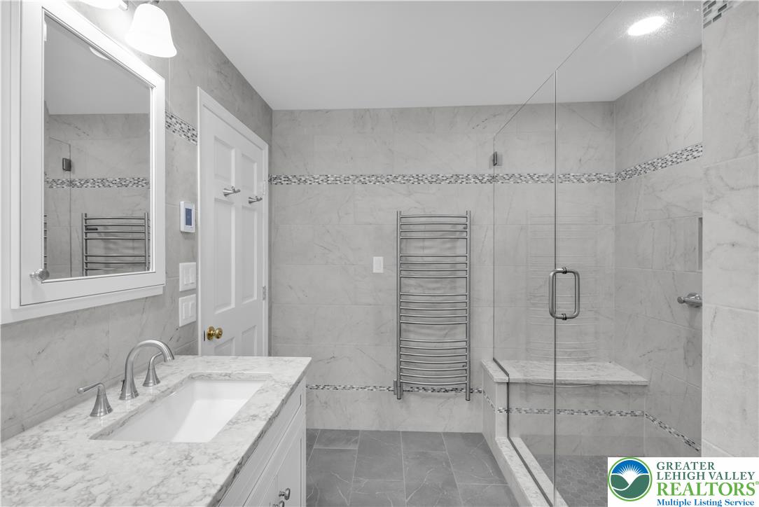 1942 Sycamore Street Bethlehem, PA 18017 - Photo 35 of 74