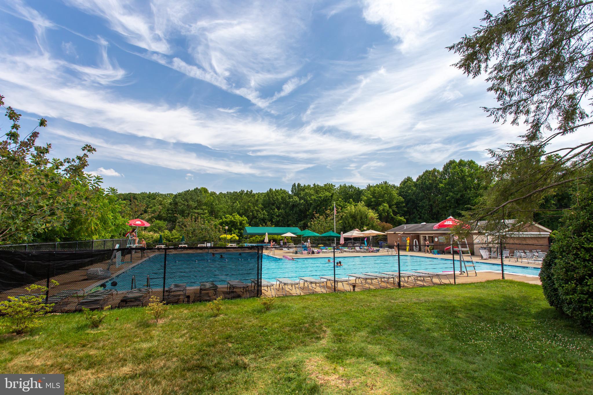 5500 Miles Court Springfield, VA 22151 - Photo 45 of 50 community pool