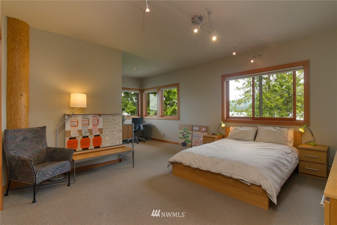 51 Strawberry Point Road Bellingham, WA 98229 - Photo 22 of 25 Gallery Image 22