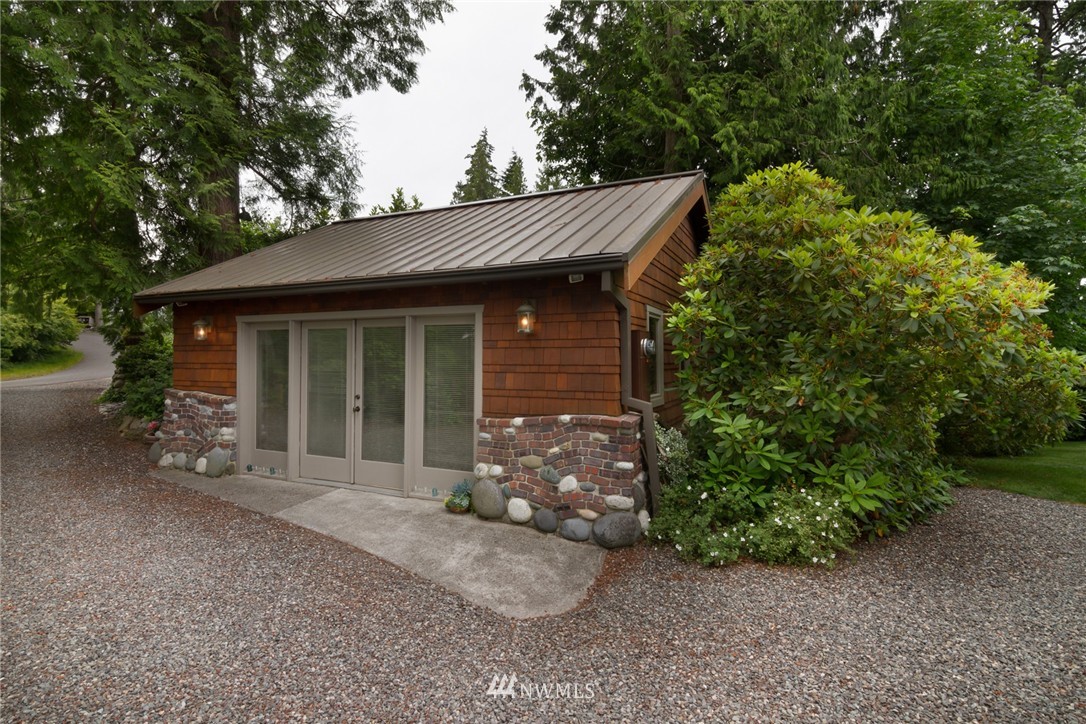 51 Strawberry Point Road Bellingham, WA 98229 - Photo 10 of 25 Gallery Image 10