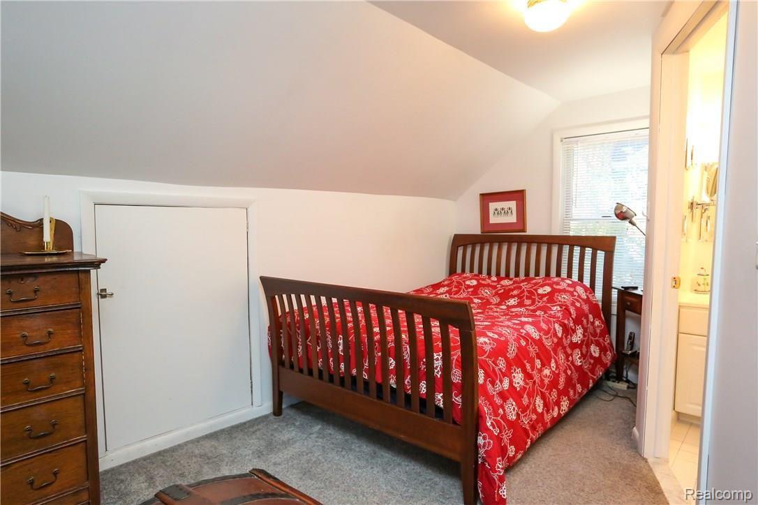 1936 Franklin Road Berkley, MI 48072 - Photo 27 of 44 Franklin-27.jpg