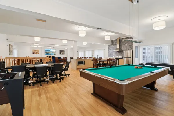 $265,000 | 3300 North Carriageway Drive, Unit 309, Arlington Heights, IL 60004