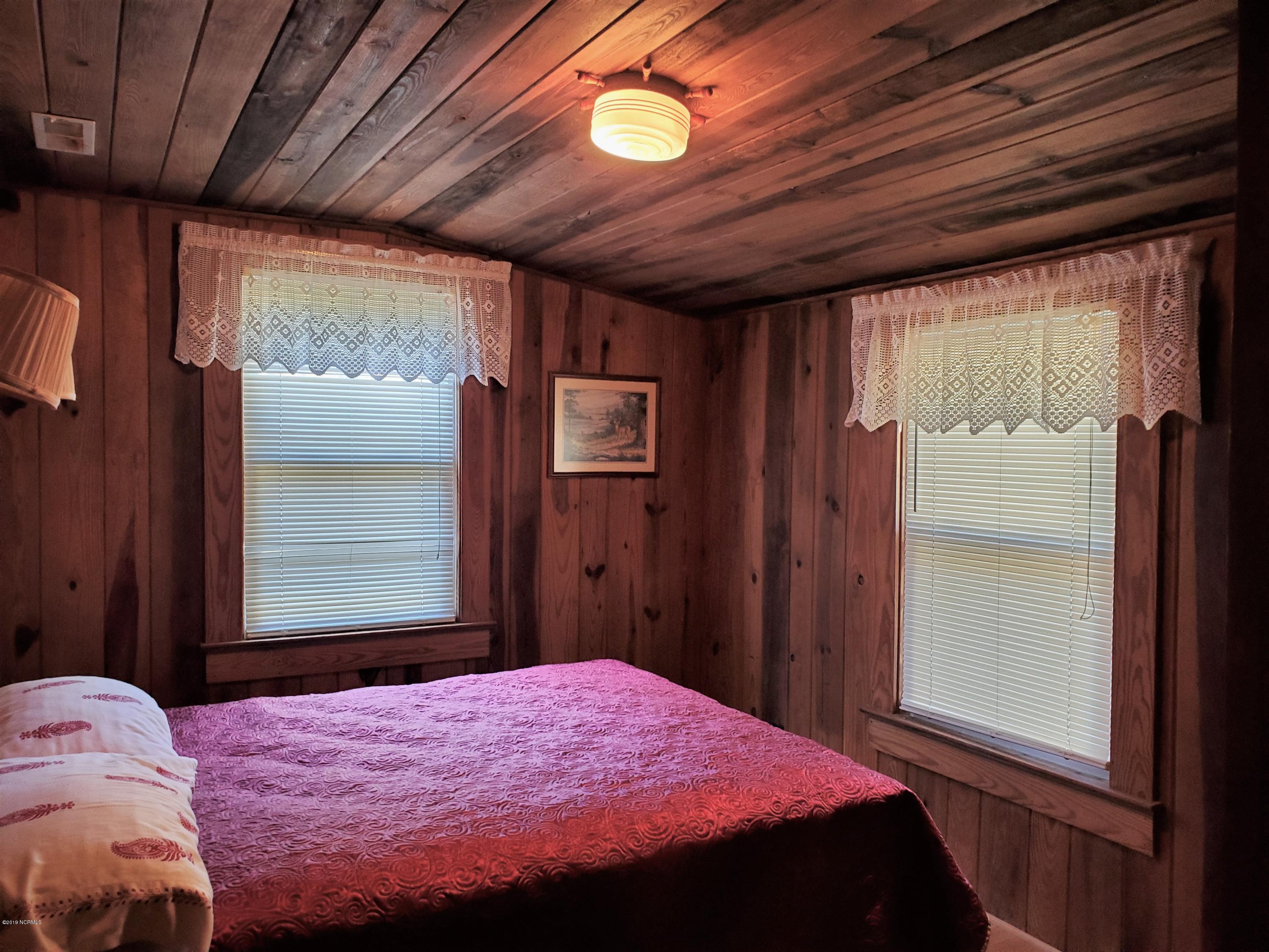 757 Island View Road Bath, NC 27808 - Photo 15 of 18 20191109_124447