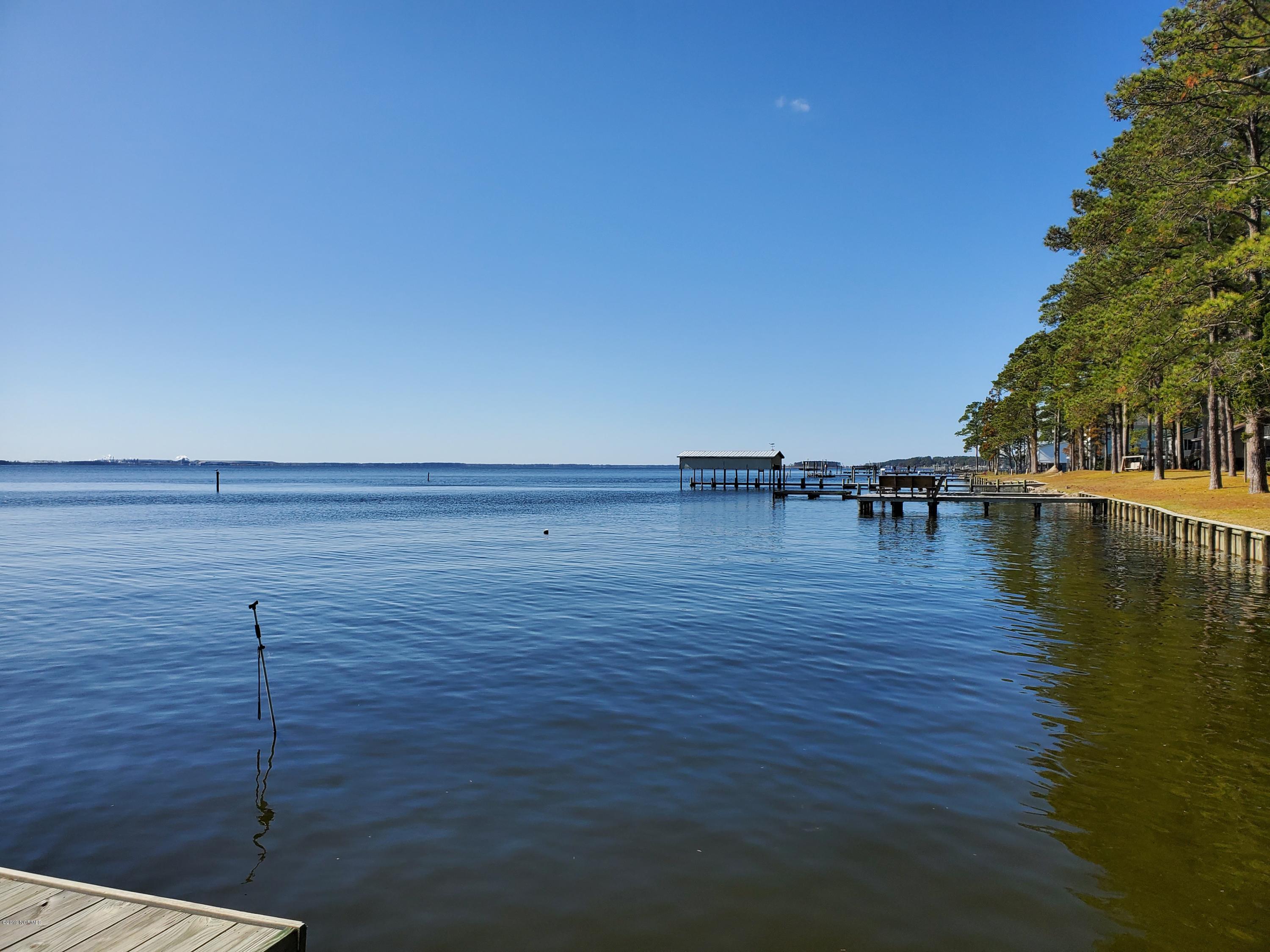 757 Island View Road Bath, NC 27808 - Photo 3 of 18 20191109_123724