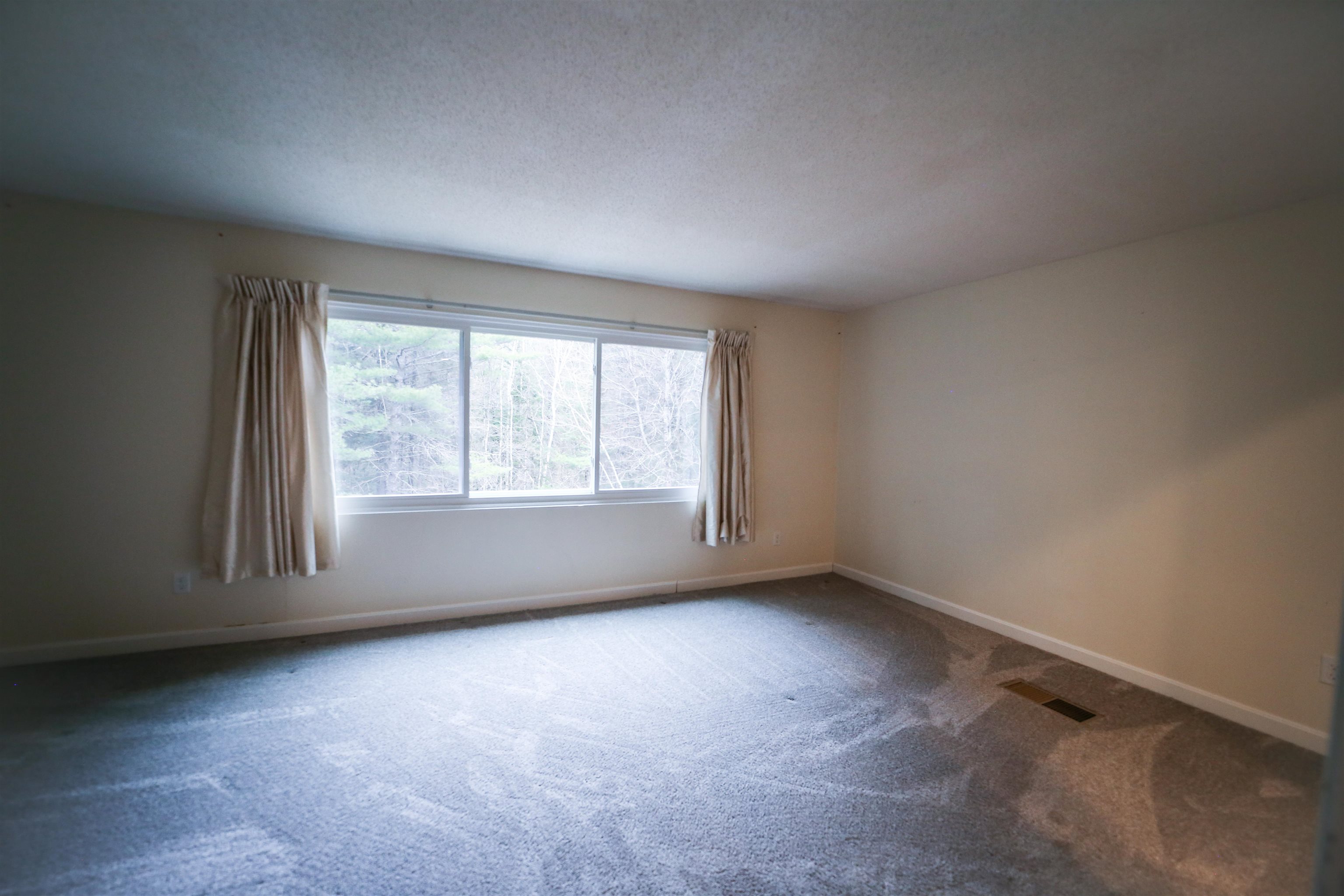 26 Orris Road, Unit 5 Thornton, NH 03285 - Photo 14 of 37 Gallery Image 14