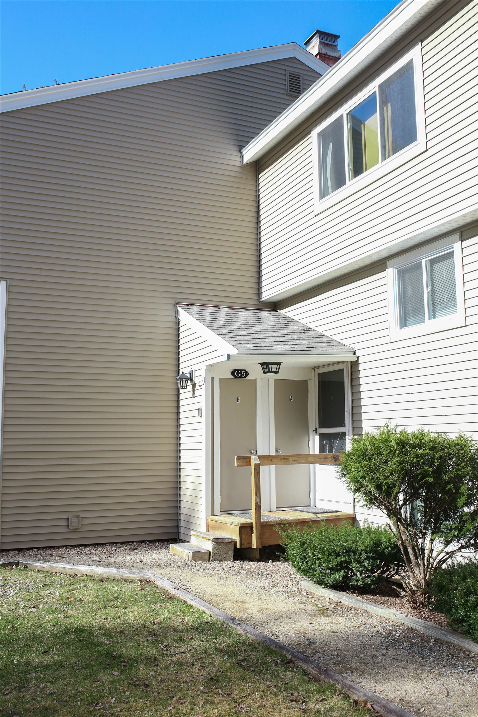 26 Orris Road, Unit 5 Thornton, NH 03285 - Photo 2 of 37 Gallery Image 2