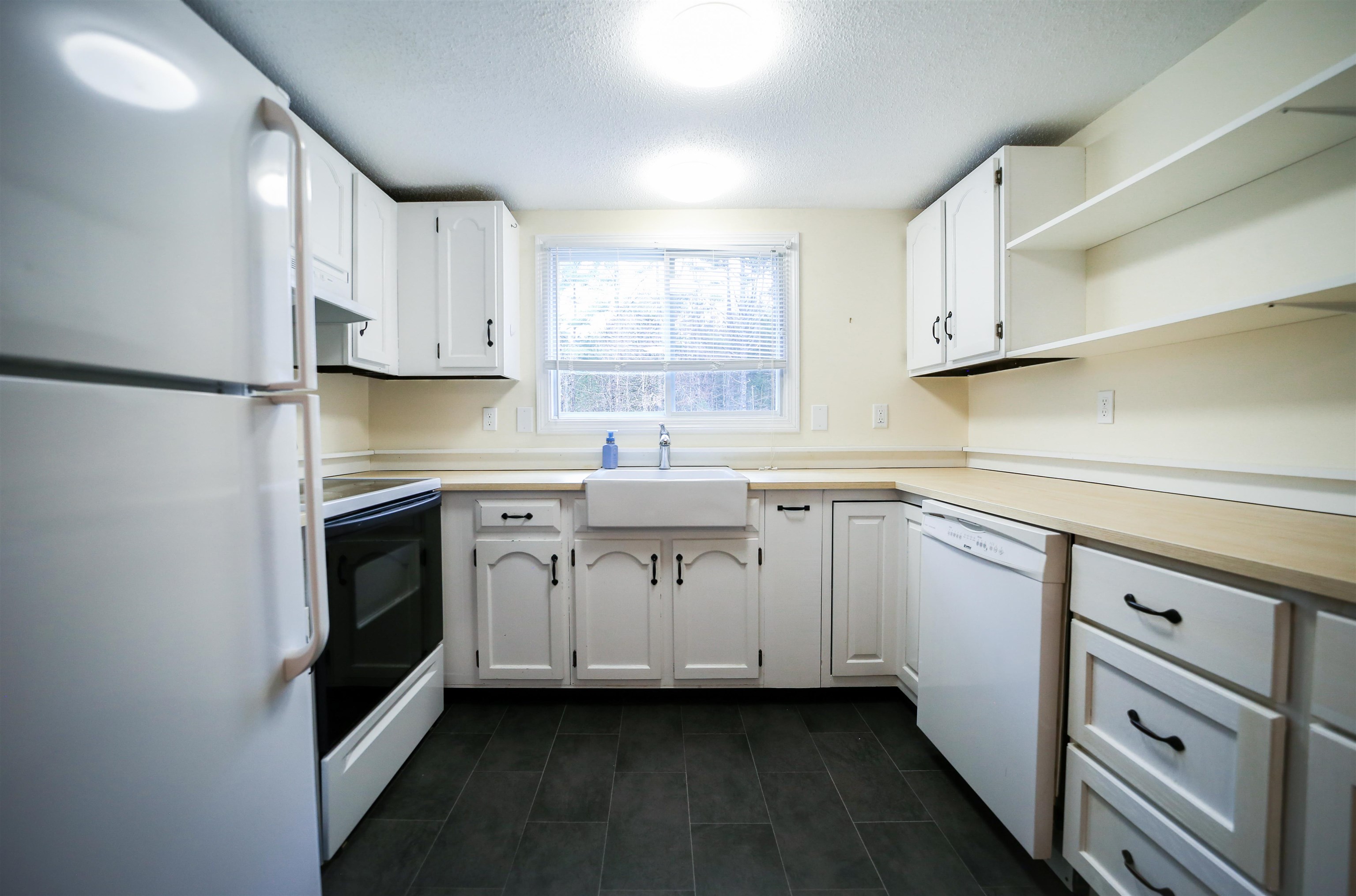 26 Orris Road, Unit 5 Thornton, NH 03285 - Photo 3 of 37 Gallery Image 3