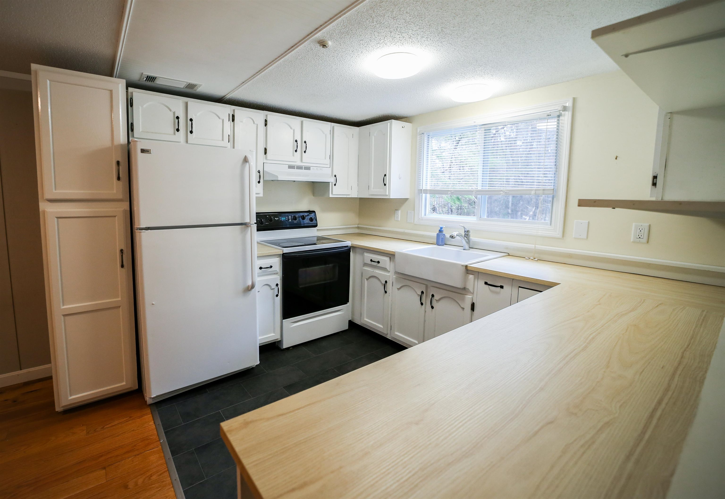 26 Orris Road, Unit 5 Thornton, NH 03285 - Photo 5 of 37 Gallery Image 5