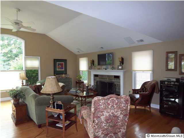 611 Oakcrest Road Brielle, NJ 08730 - Photo 3 of 3 Additional Photo