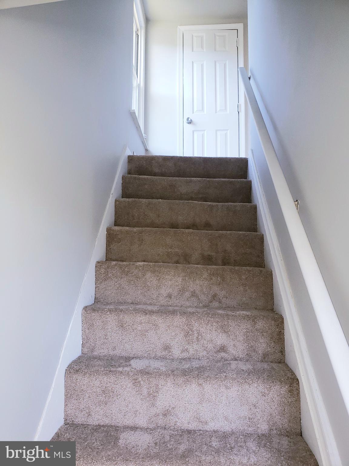 595 Berlin Road Clementon, NJ 08021 - Photo 14 of 24 a view of entryway