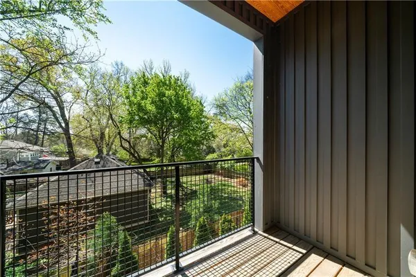 $5,000 | 2347 Hosea L Williams Drive Southeast, Unit 14, Atlanta, GA 30317