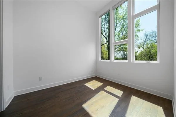 $5,000 | 2347 Hosea L Williams Drive Southeast, Unit 14, Atlanta, GA 30317