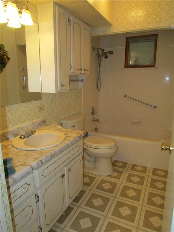98 Devils Den Road Burgettstown, PA 15021 - Photo 14 of 23 FULL BATH ON MAIN FLOOR. BATH/SHOWER.