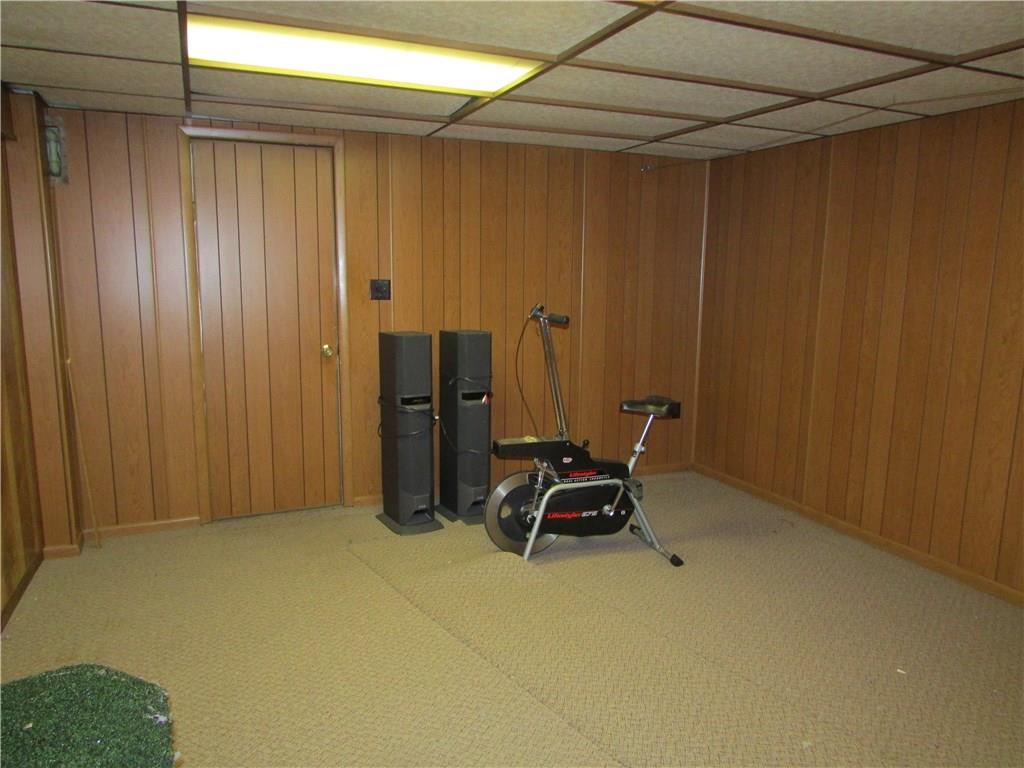 98 Devils Den Road Burgettstown, PA 15021 - Photo 19 of 23 FINISHED LOWER LEVEL.