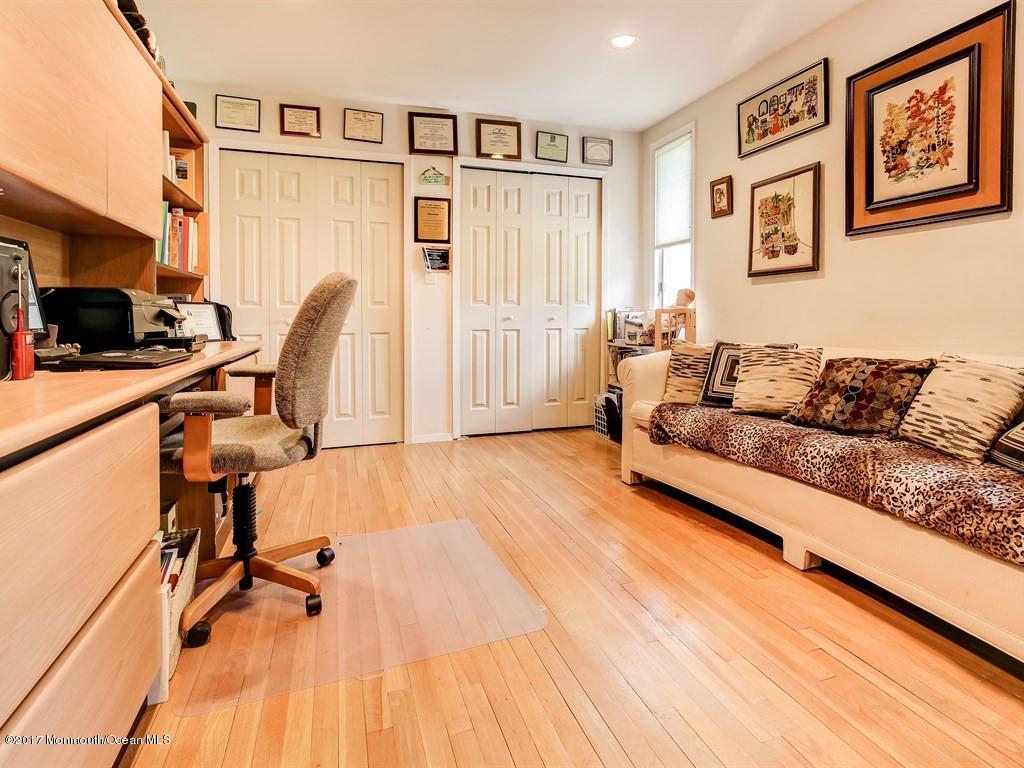 6 Quebec Road Marlboro, NJ 07746 - Photo 23 of 29 023_2nd Floor Bedroom
