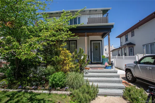 $1,399,000 | 445 West Walnut Street, Long Beach, NY 11561