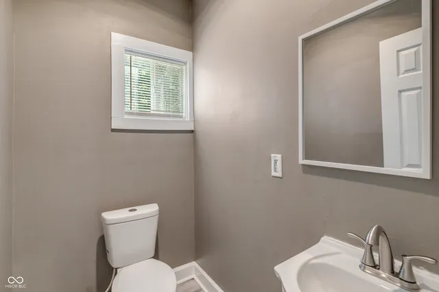 $1,650 | 717 North Grant Avenue, Indianapolis, IN 46201