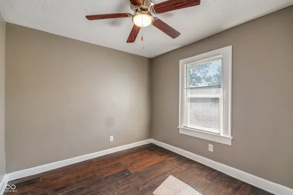 $1,500 | 717 North Grant Avenue, Indianapolis, IN 46201