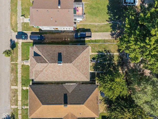 $1,500 | 717 North Grant Avenue, Indianapolis, IN 46201