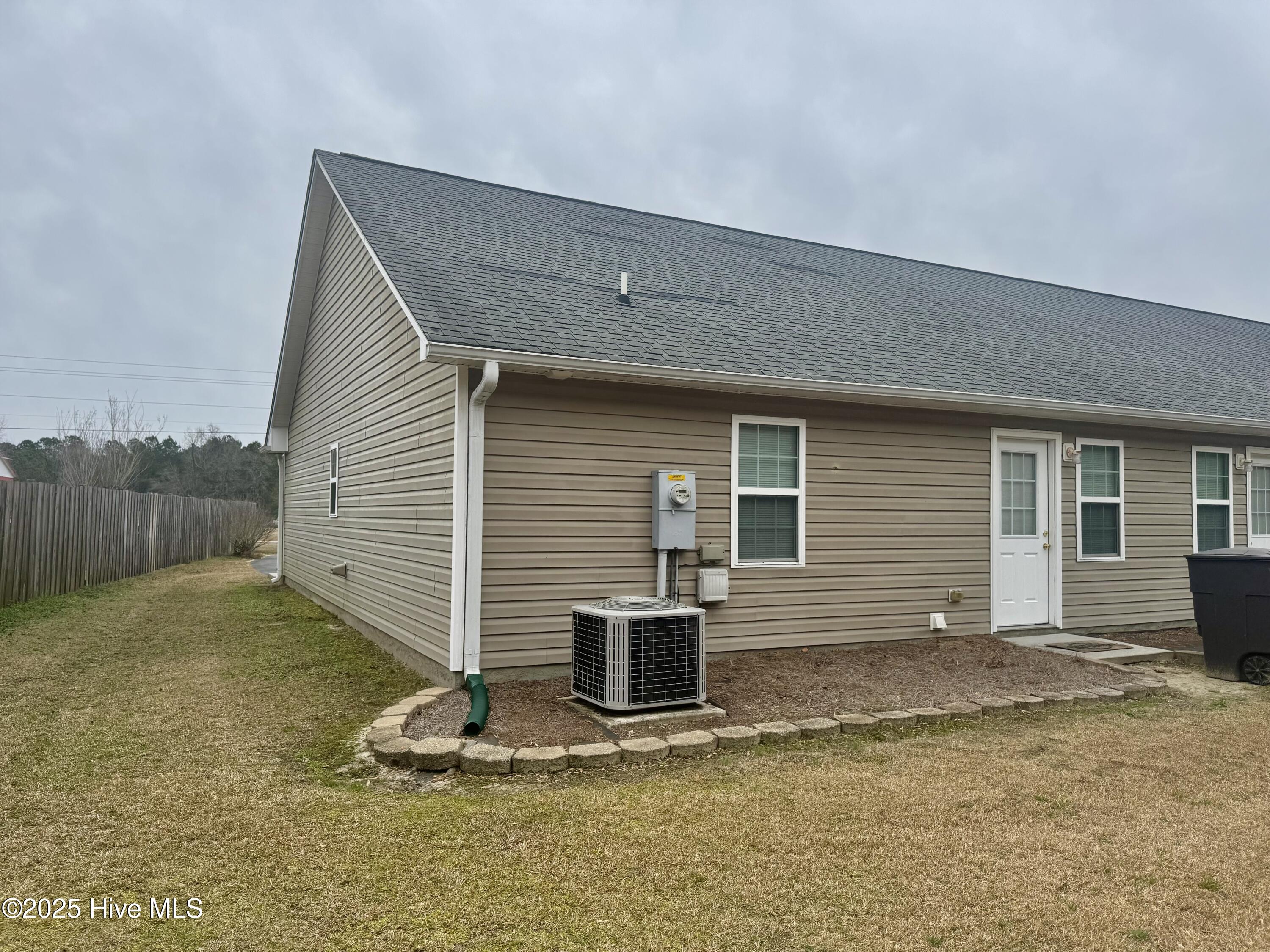 447 Ben Williams Road Jacksonville, NC 28540 - Photo 19 of 21 IMG_2113