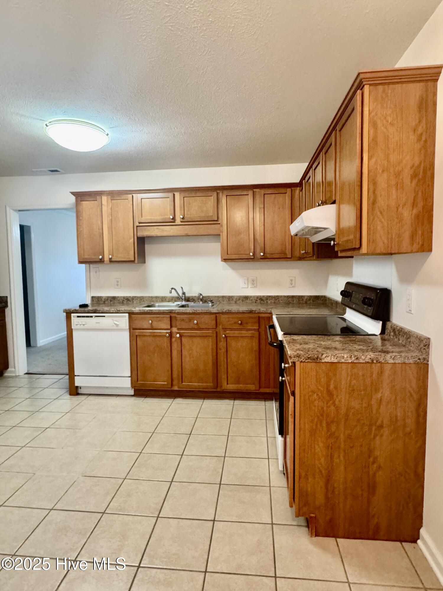 447 Ben Williams Road Jacksonville, NC 28540 - Photo 5 of 21 IMG_2130