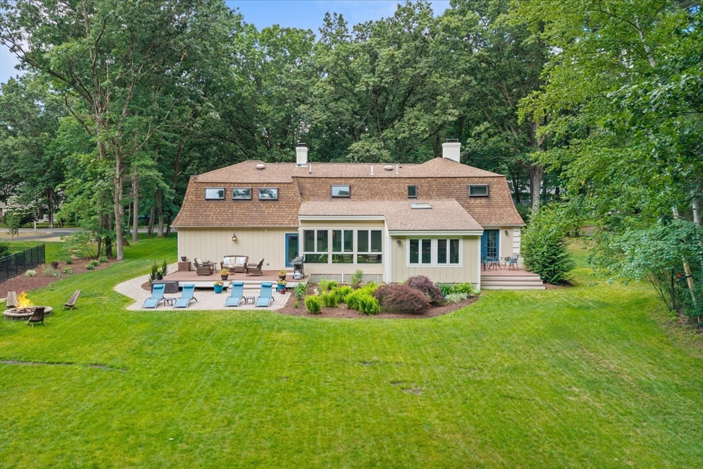 96 Ford Road Sudbury, MA 01776 - Photo 3 of 42