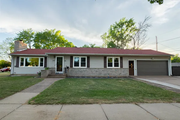 $350,000 | 2318 Agnes Street, Eau Claire, WI 54701