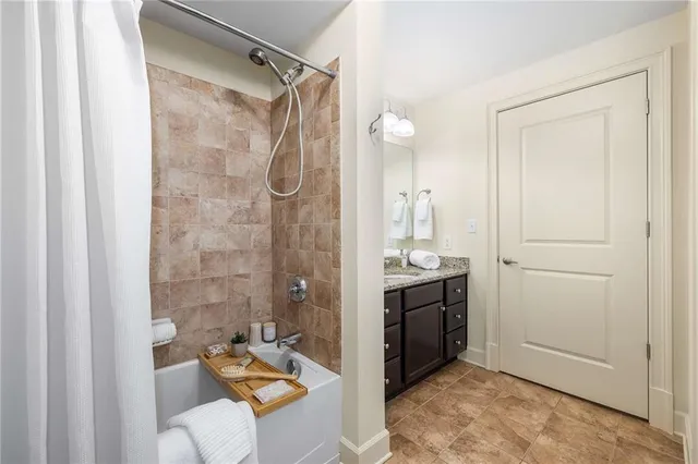 $225,000 | 200 River Vista Drive, Unit 401, Atlanta, GA 30339