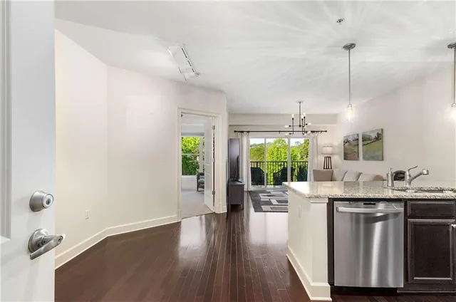 $225,000 | 200 River Vista Drive, Unit 401, Atlanta, GA 30339