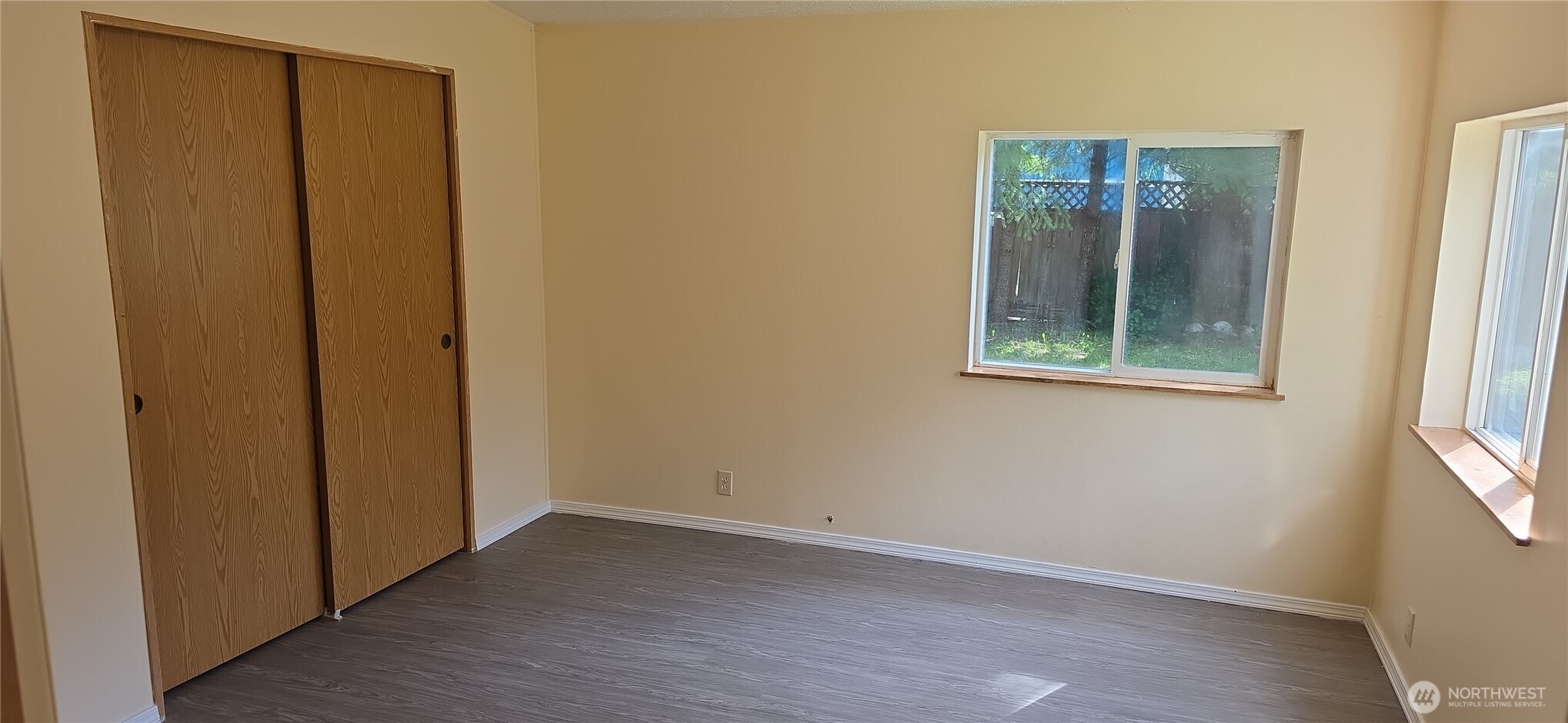 6164 Cedar Lane Maple Falls, WA 98266 - Photo 6 of 15 an empty room with windows