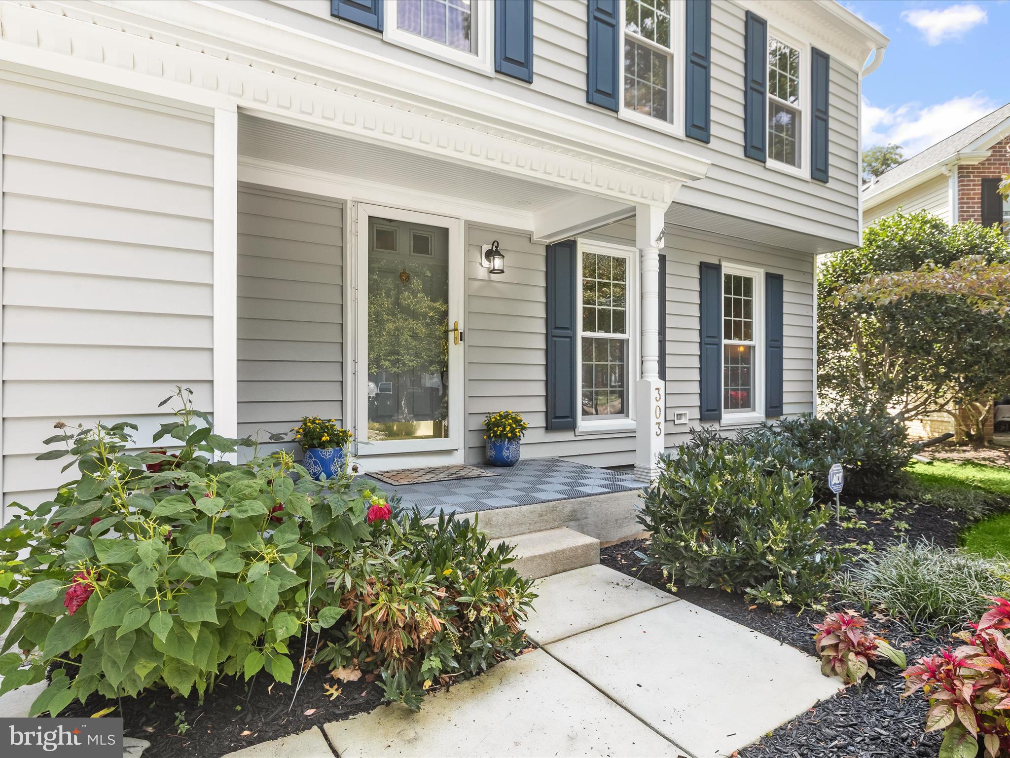 303 Riding Ridge Road Annapolis, MD 21403 - Photo 33 of 43 front view of a house