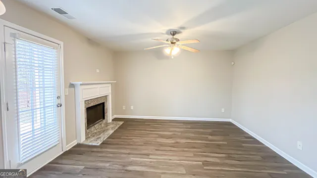 $289,000 | 1106 Oak Hollow Lane, Hampton, GA 30228