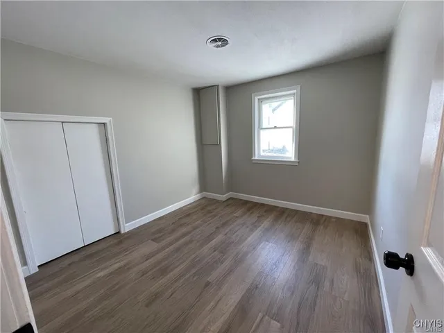 $1,600 | 4900 Bear Road, Clay, NY 13088