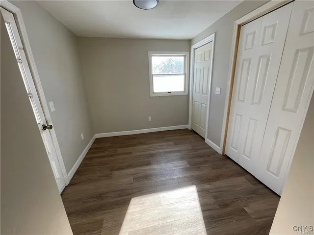 $1,600 | 4900 Bear Road, Clay, NY 13088