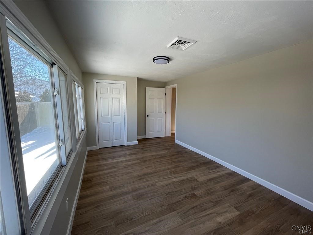 4900 Bear Road Clay, NY 13088 - Photo 3 of 22