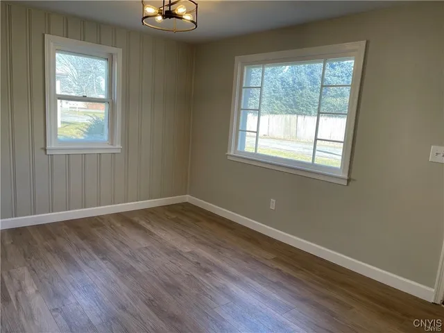 $1,600 | 4900 Bear Road, Clay, NY 13088