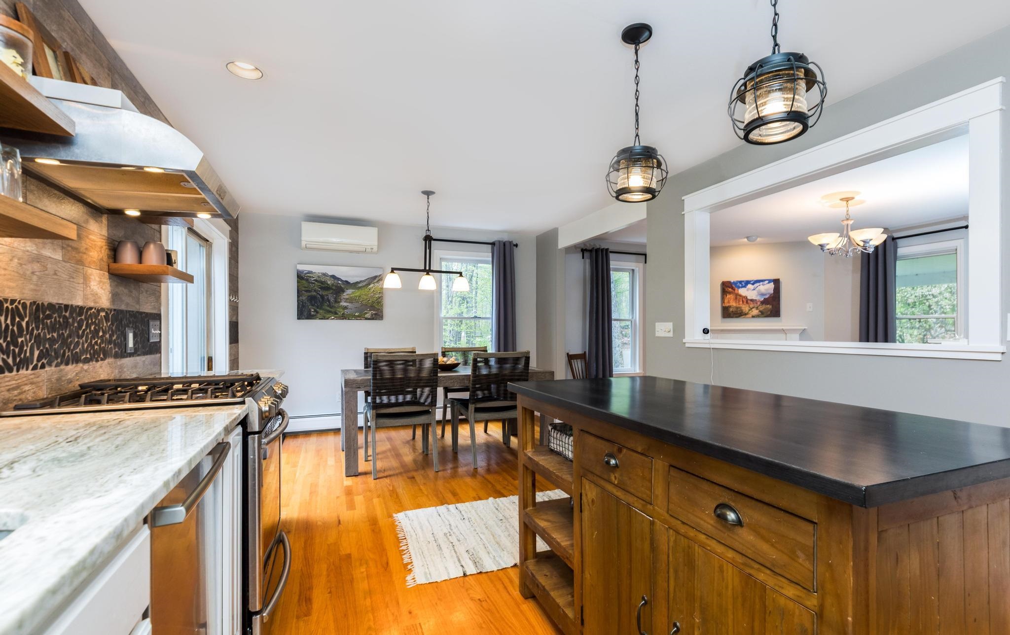 33 South Summer Street Nottingham, NH 03290 - Photo 10 of 44