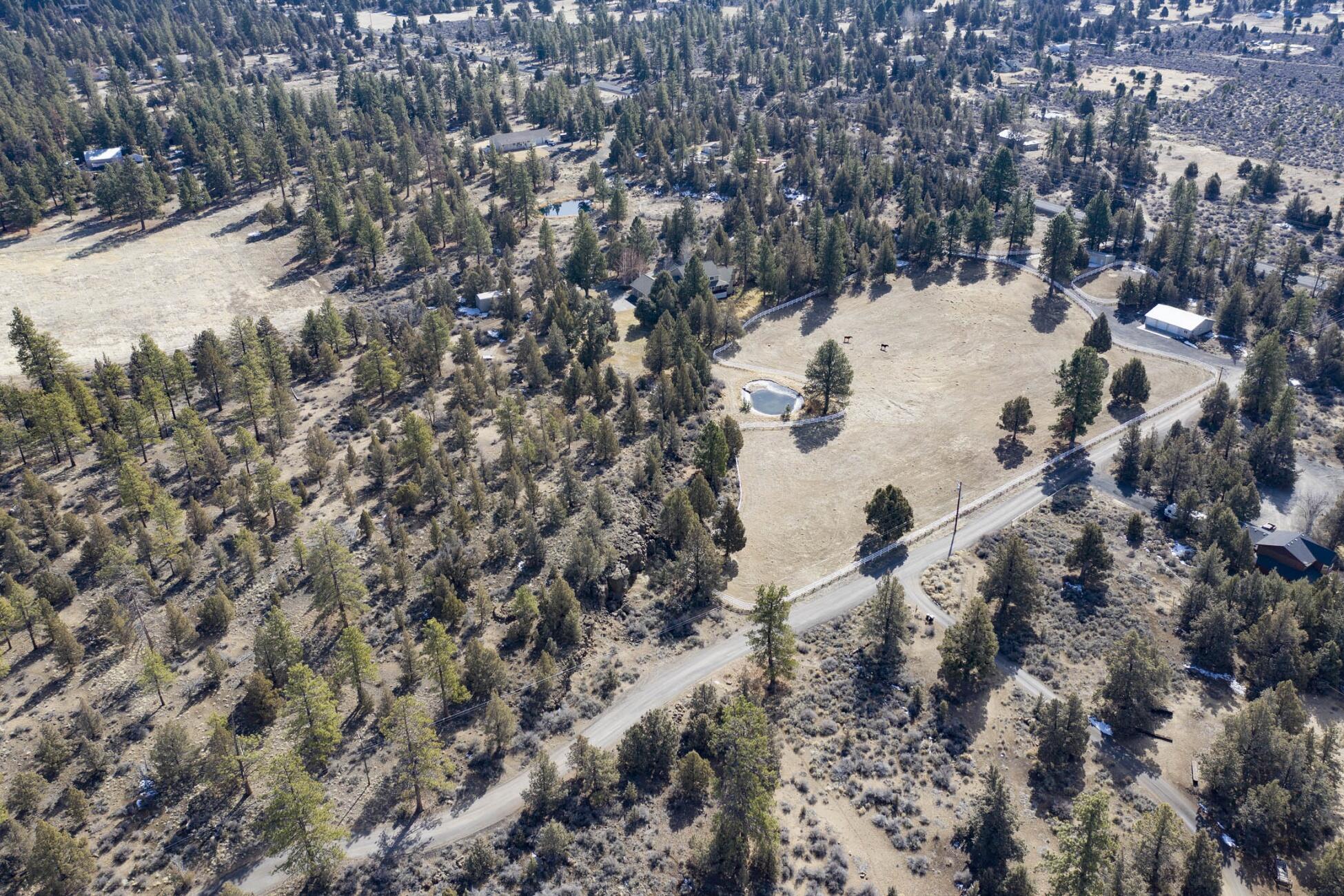 21620 Rickard Road Bend, OR 97702 - Photo 46 of 49 batch_45