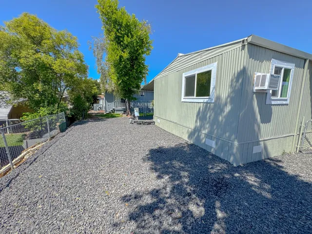 a view of outdoor space