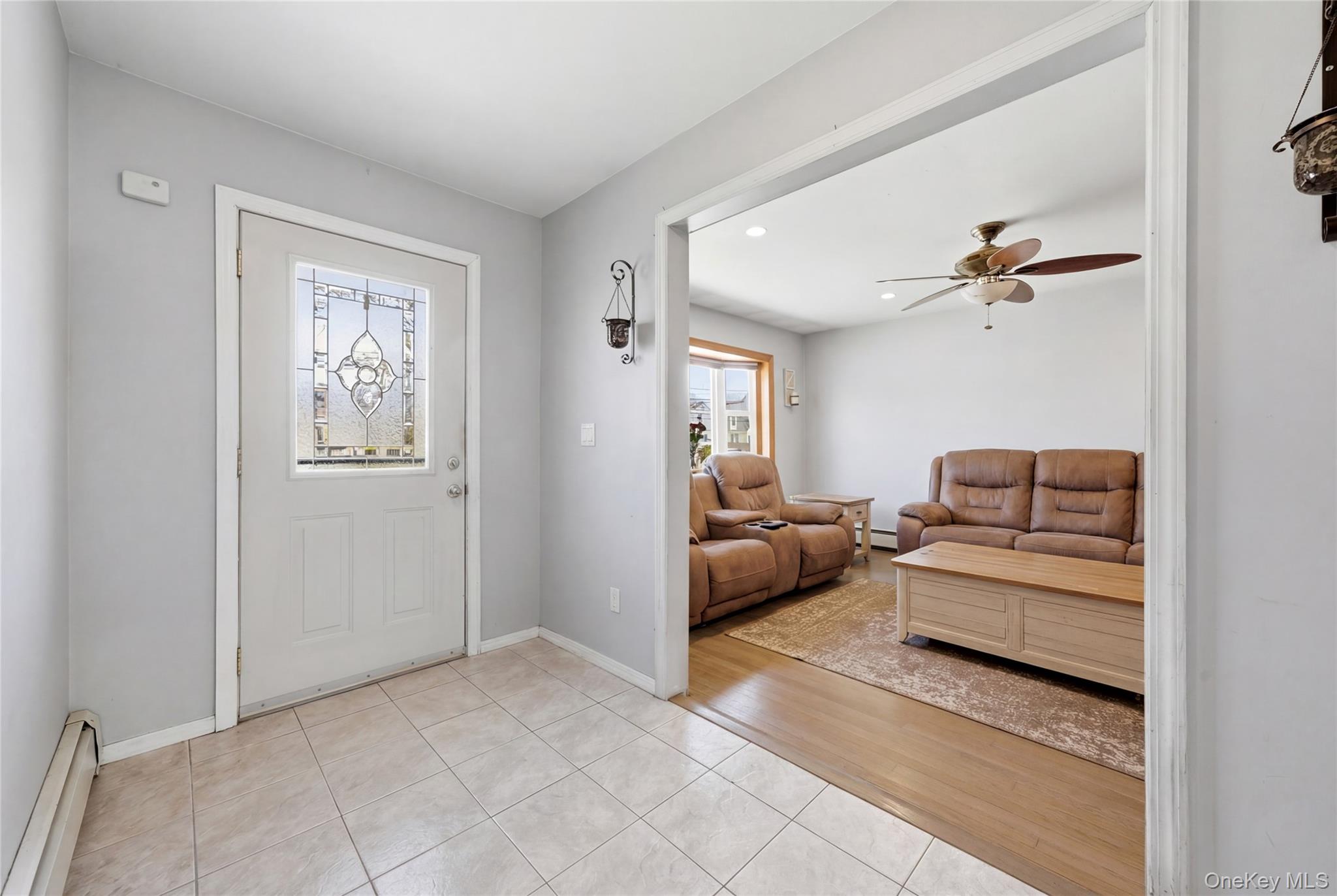 32 46th Street Islip, NY 11751 - Photo 2 of 43