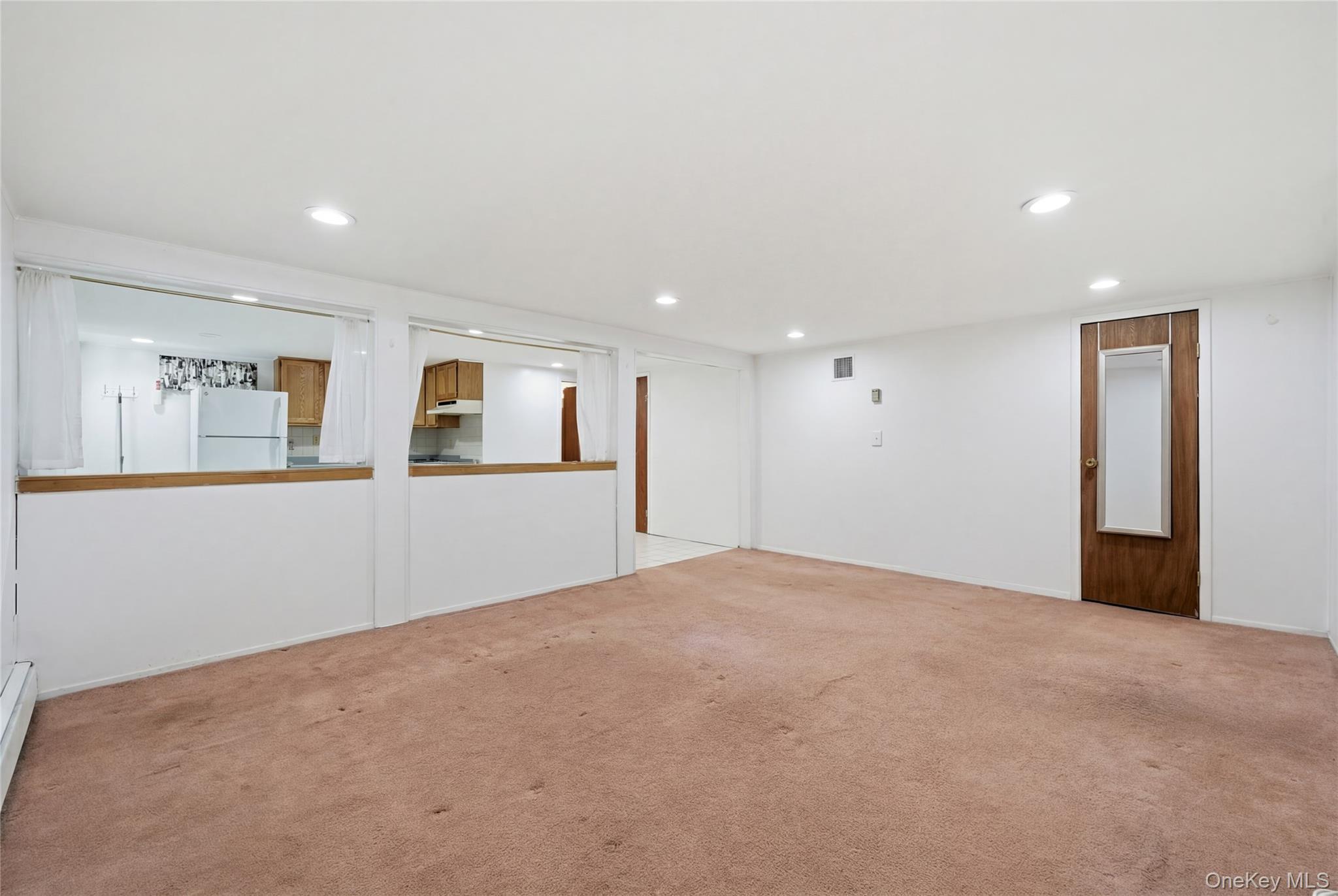 32 46th Street Islip, NY 11751 - Photo 23 of 43