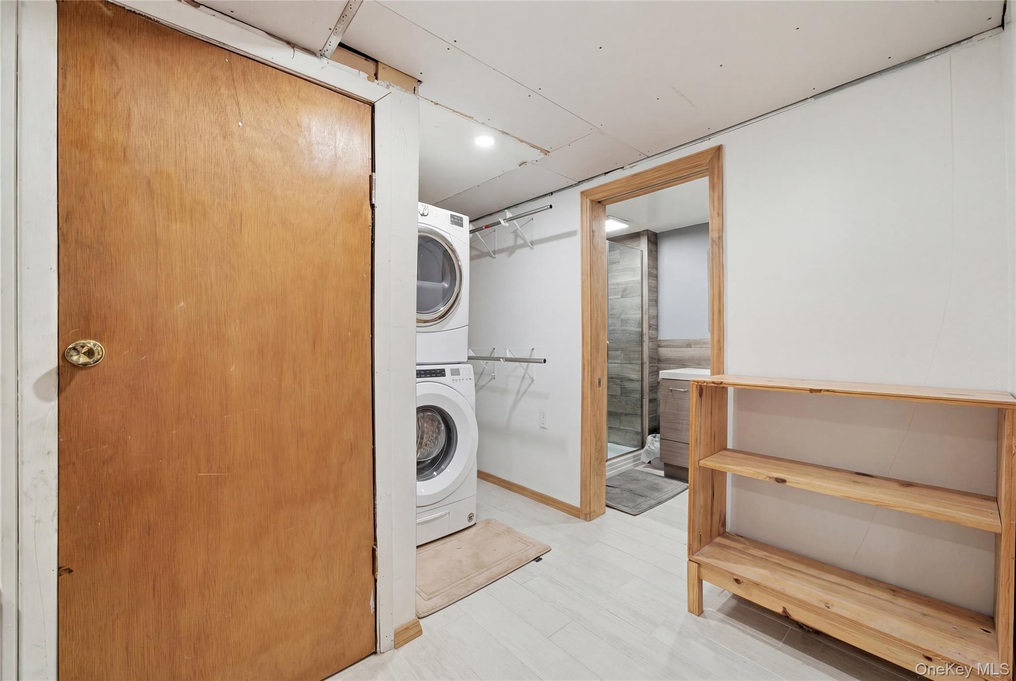 32 46th Street Islip, NY 11751 - Photo 26 of 43