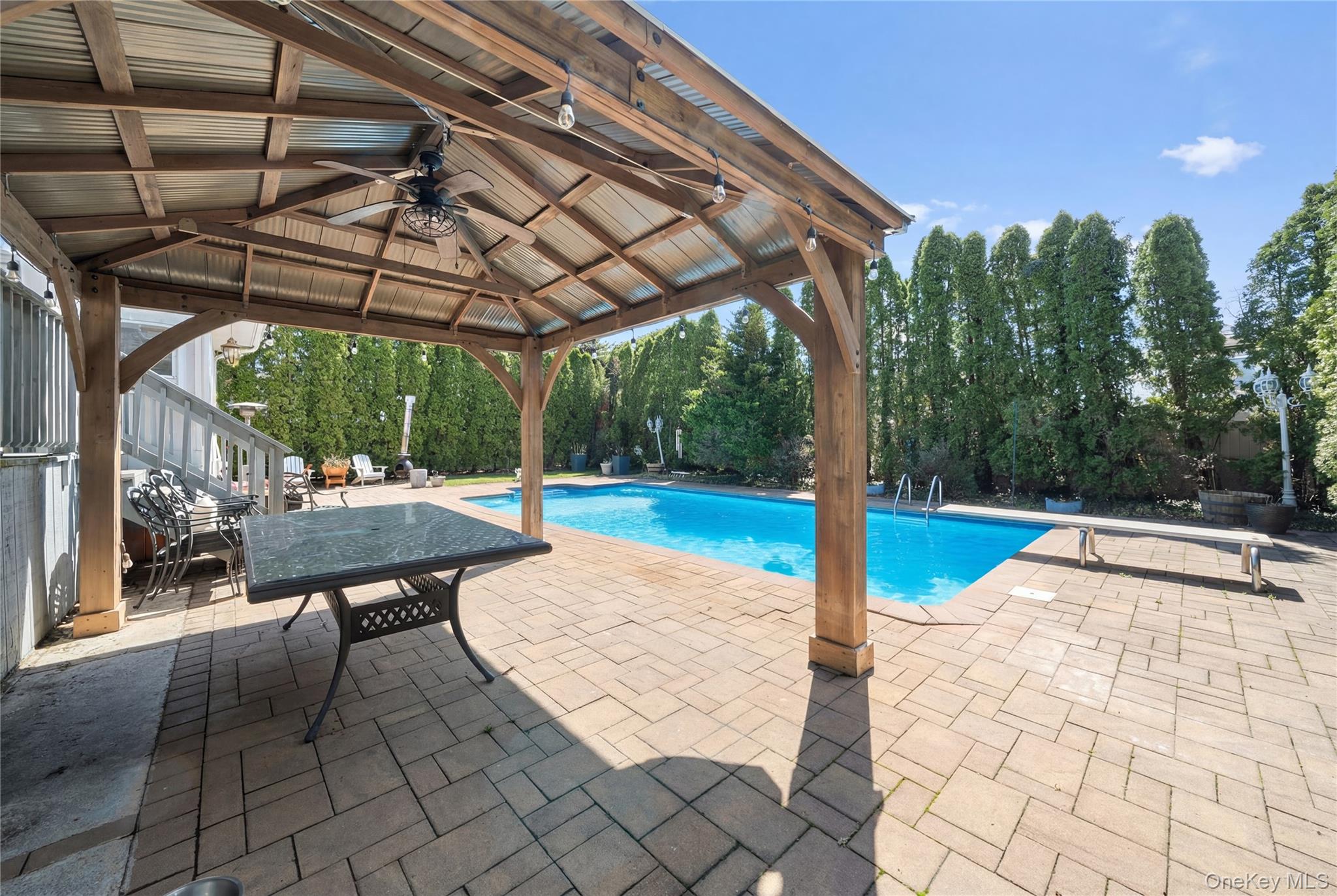 32 46th Street Islip, NY 11751 - Photo 29 of 43