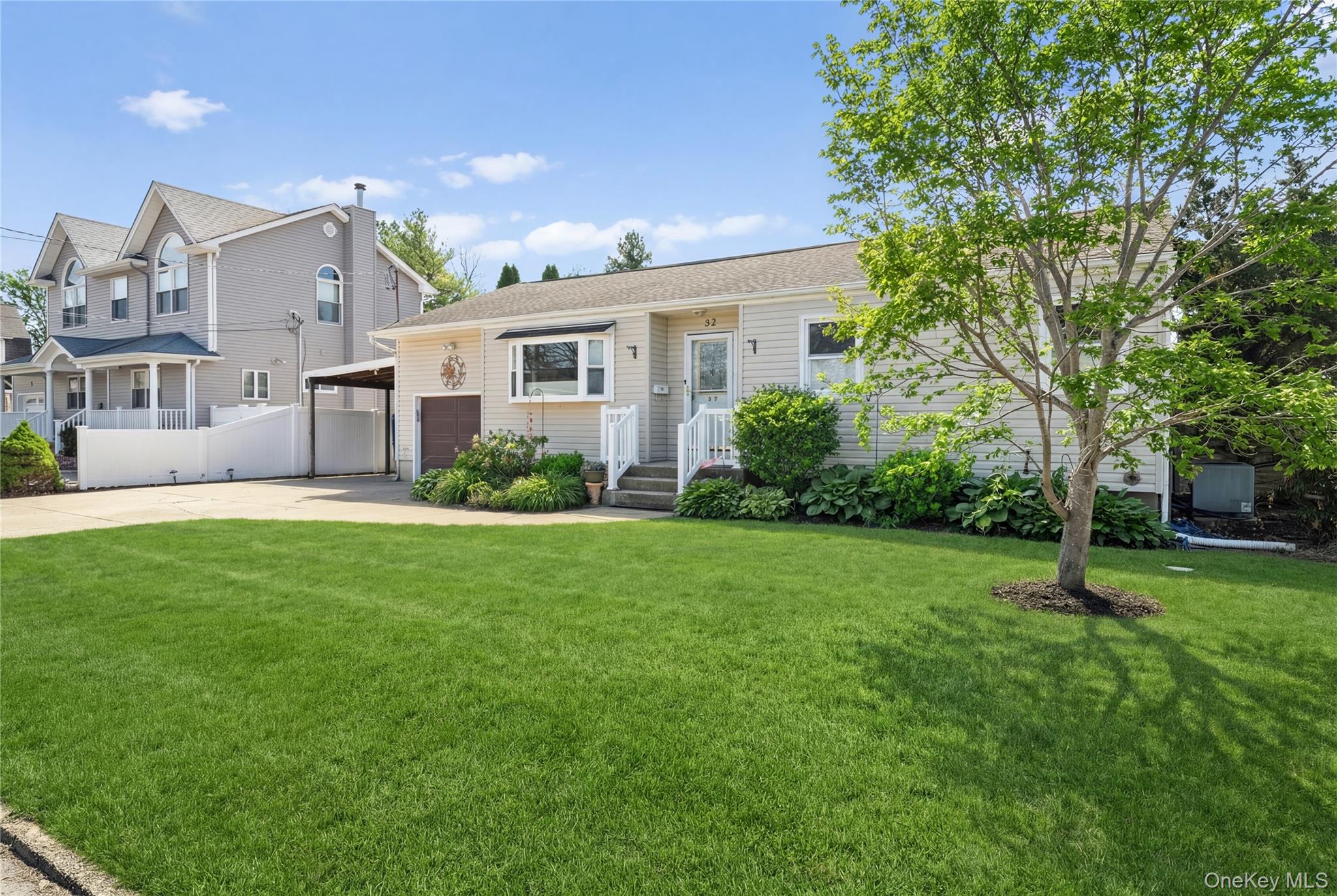 32 46th Street Islip, NY 11751 - Photo 39 of 43