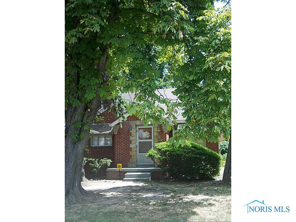 928 Secor Road Toledo, OH 43607 - Photo 1 of 13 Exterior Front.