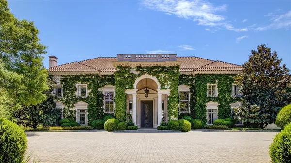 $10,000,000 | 1405 Big Eddy Court, Columbus, GA 31904