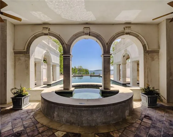 $10,000,000 | 1405 Big Eddy Court, Columbus, GA 31904