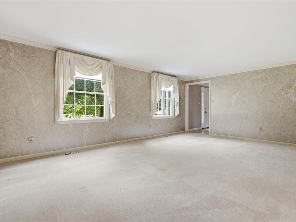 153 Seegar Road Upper St. Clair, PA 15241 - Photo 13 of 50 Living Room