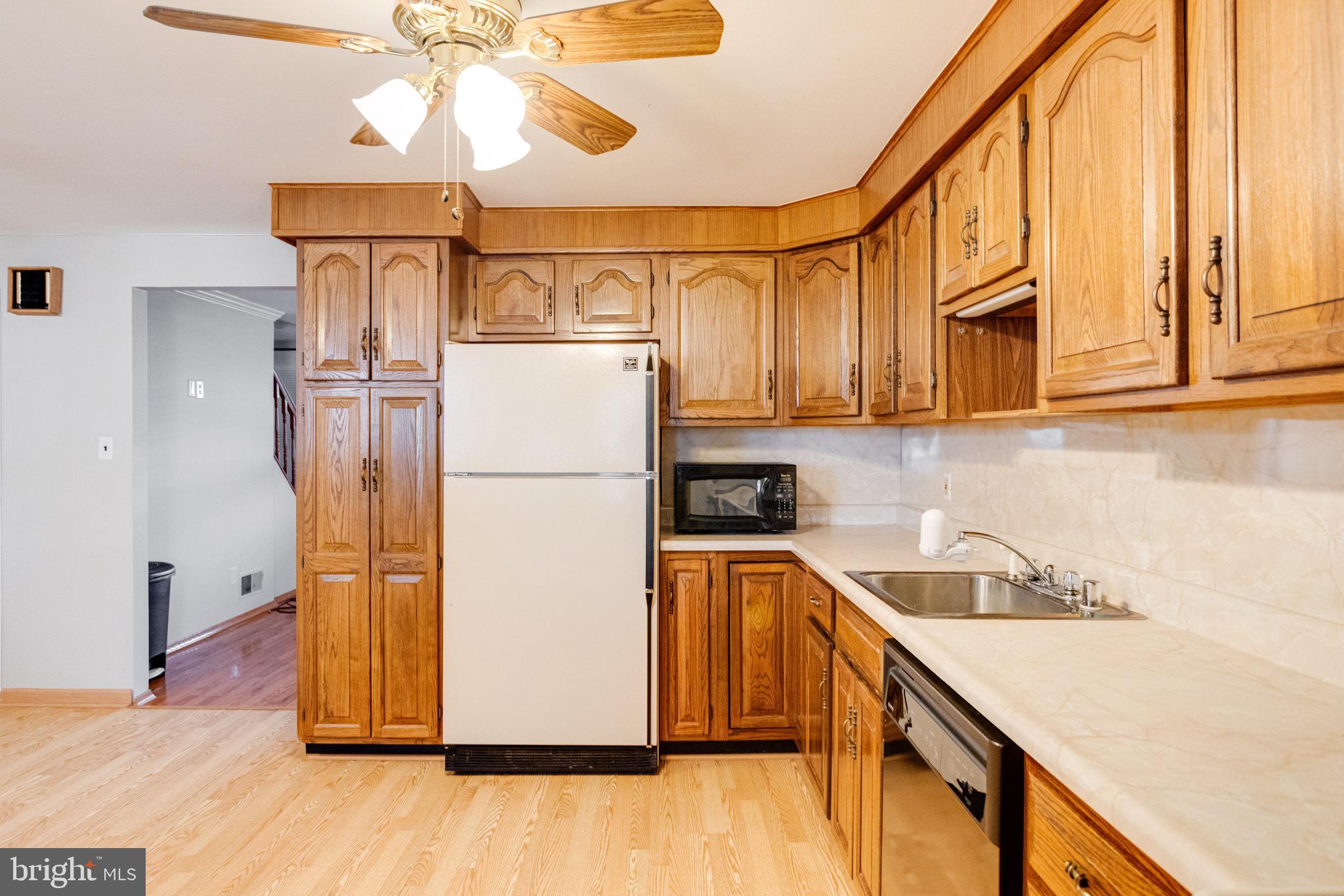 7852 Kentley Road Baltimore, MD 21222 - Photo 19 of 54